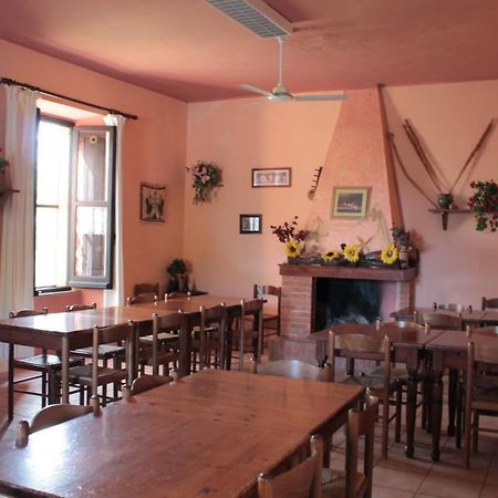 Agriturismo E Antica Fattoria Matteu Panzió Teulada Kültér fotó