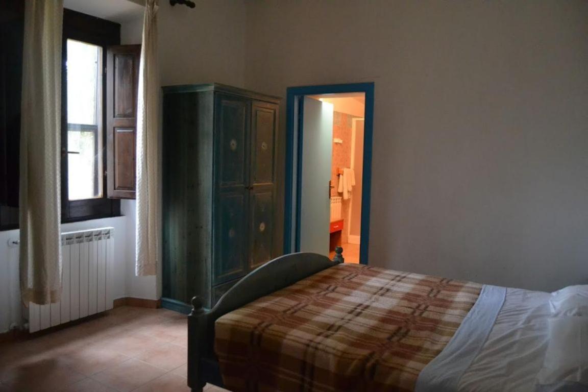 Agriturismo E Antica Fattoria Matteu Panzió Teulada Kültér fotó